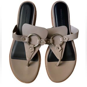 Rebecca Minkoff Sheena Thong Sandal in Sand Vachetta size 9